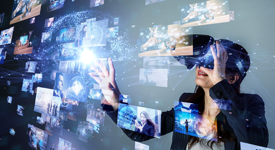 What Is Virtual Reality? Understanding the Pros and Cons