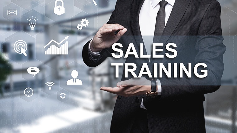  Sales Training: Next Generation Solutions for Online Settings 