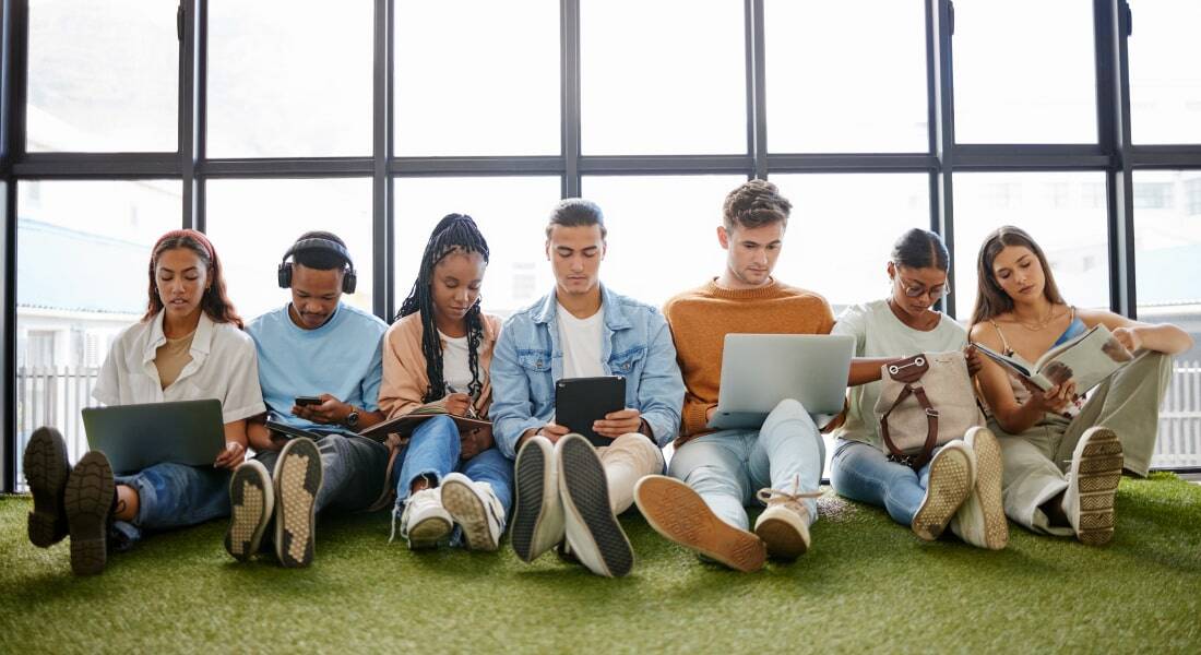  Microlearning: An Ideal Training Format for Gen Z 